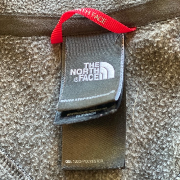 The North Face Fleece Pullover - Picture 4 of 5